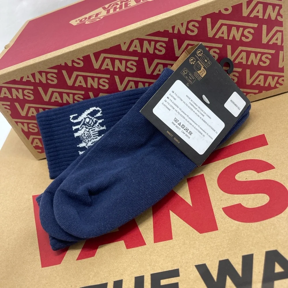 VANS 