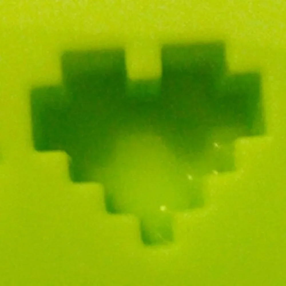 Wilton hand mold