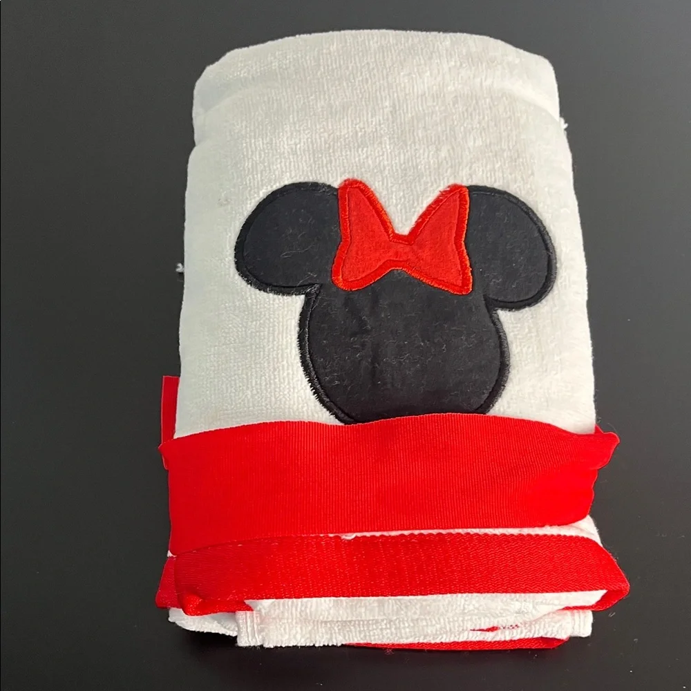 Disney adorable minnie