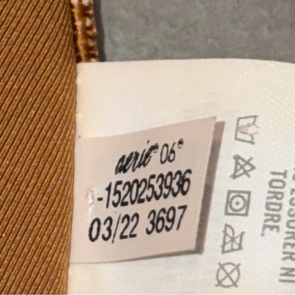 aerie brown stripe