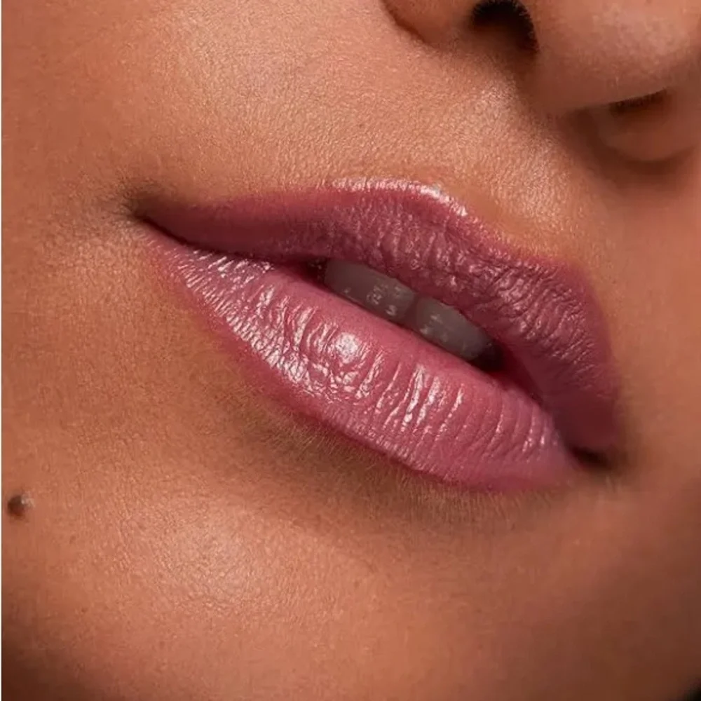 pley your color lipstick