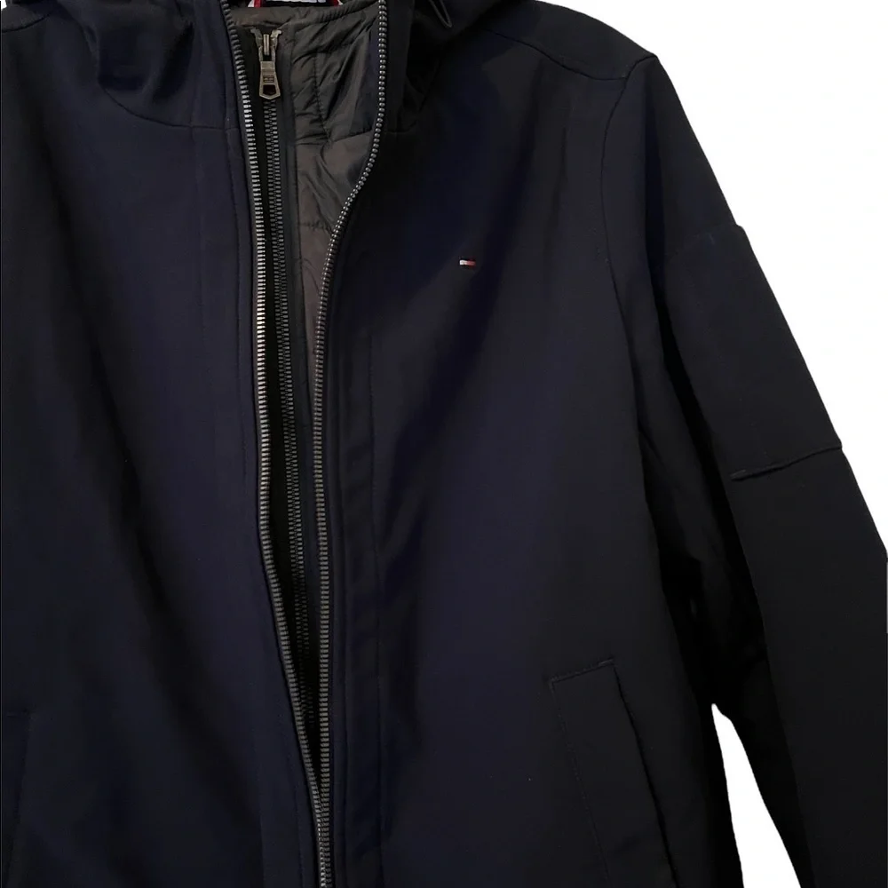 Tommy Hilfiger size zipper one