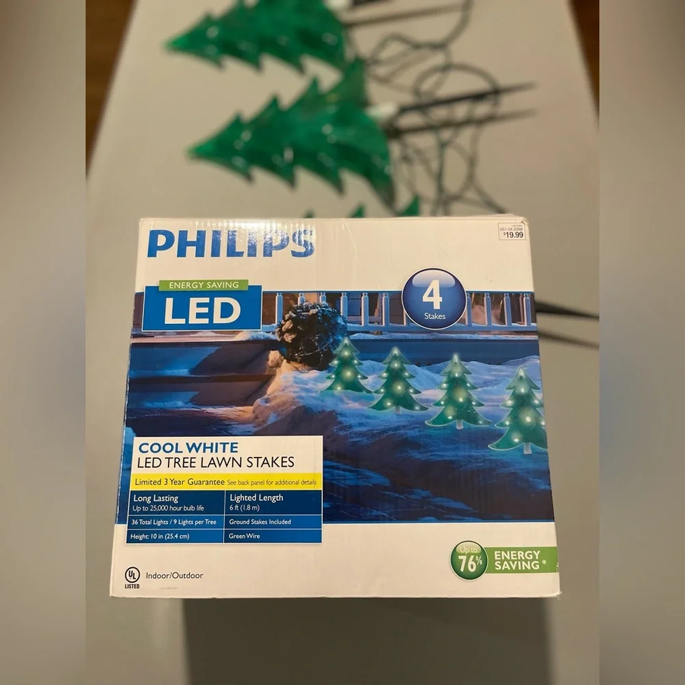 Philips Christmas Tree Energy Saving LED Light Stakes. Green 4 stakes.
