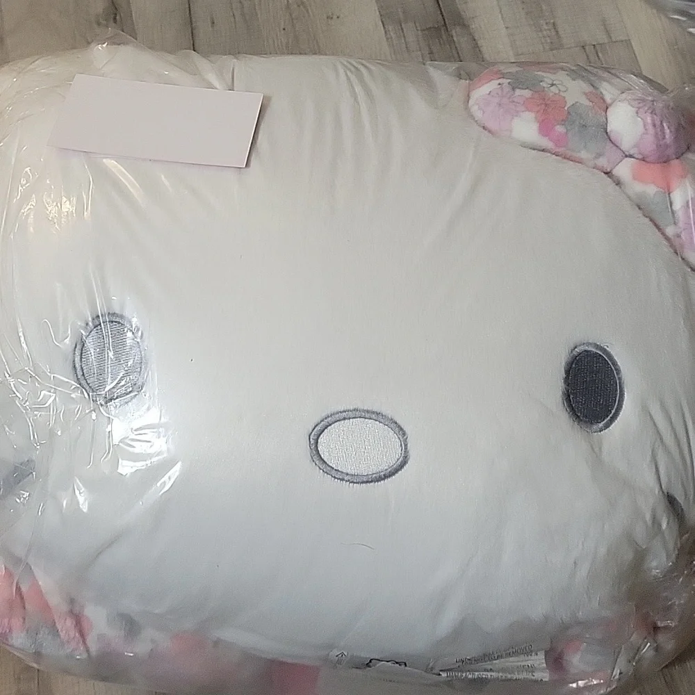 Hello Kitty hello kitty