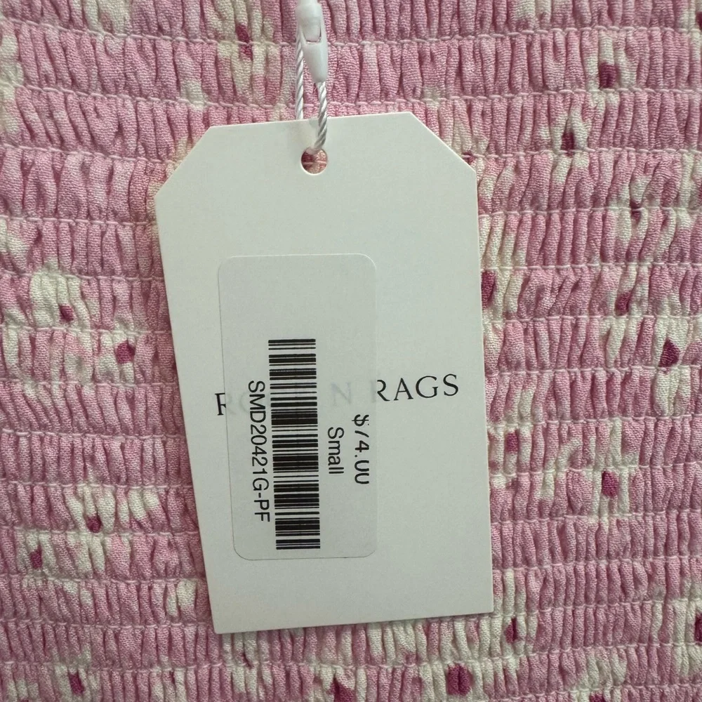 N/A chic pink