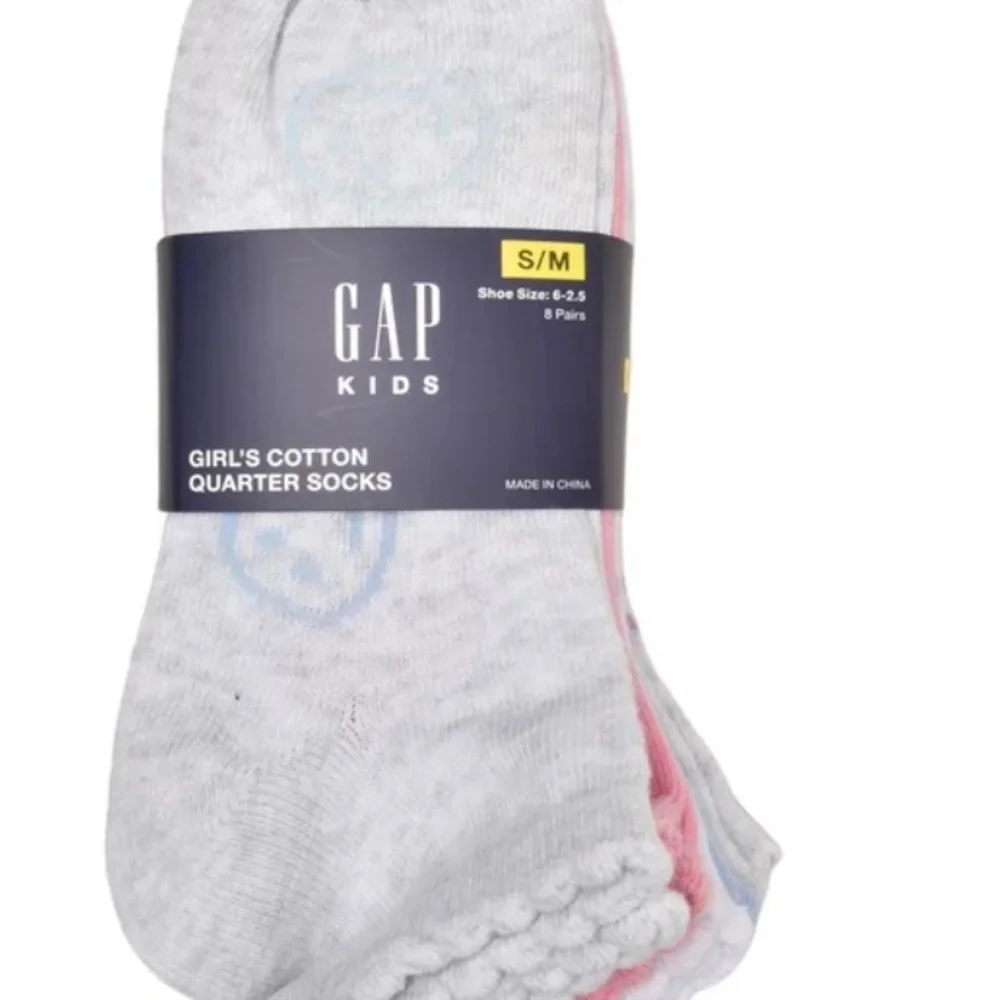 GAP pairs girls