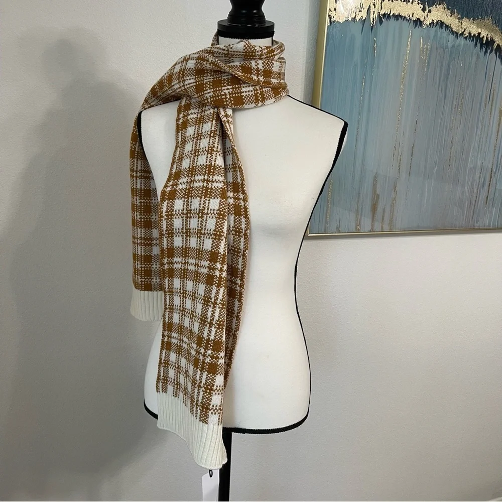 Timberland Scarf - Tan & White Houndstooth Plaid Cozy Winter Holiday Neutral NWT