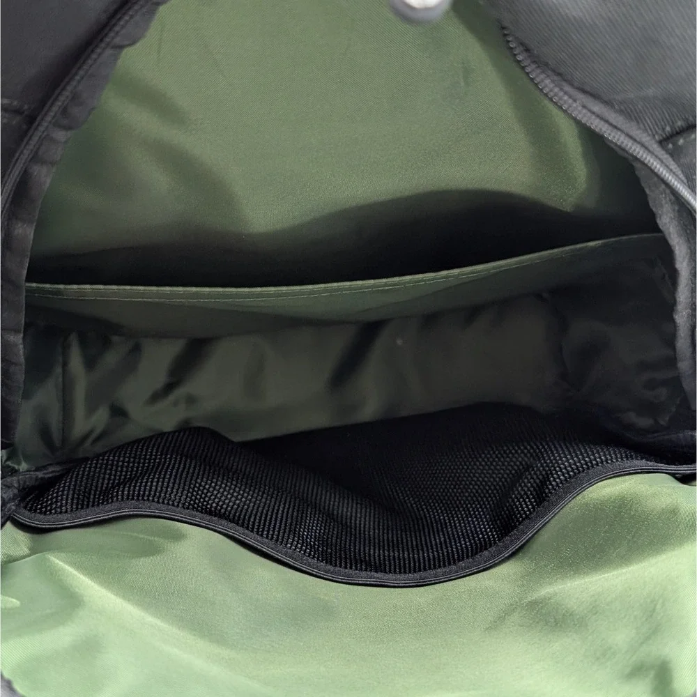Targus black laptop
