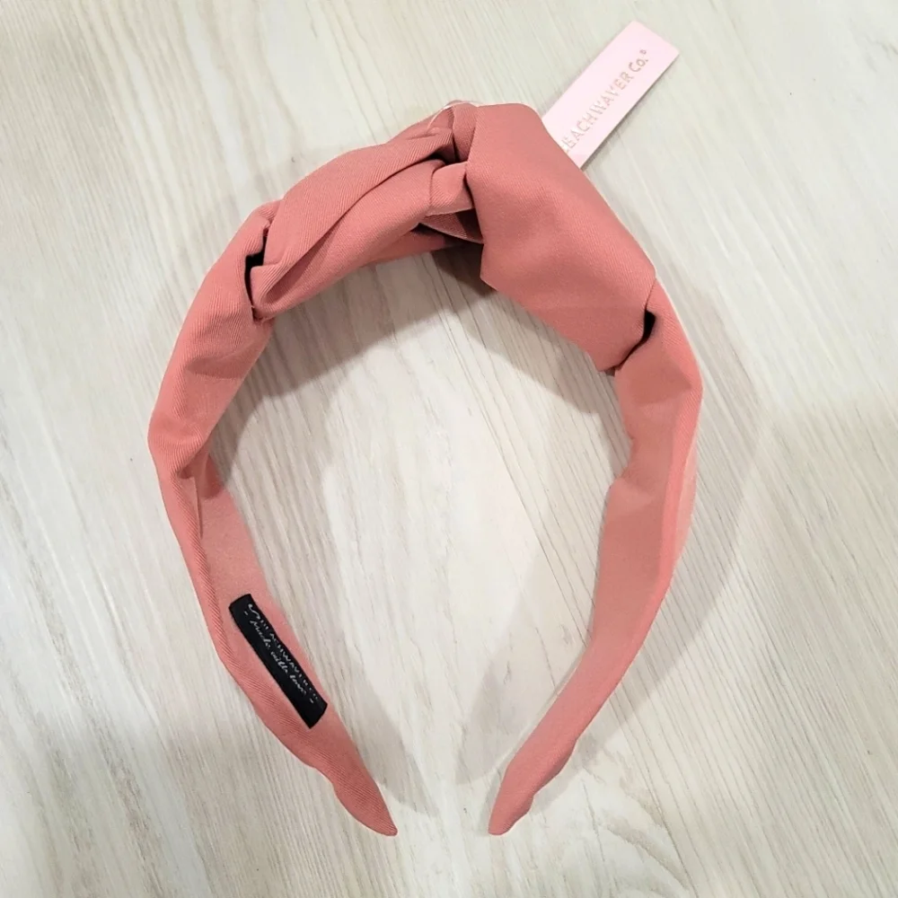 The Beachwaver Co. size standard