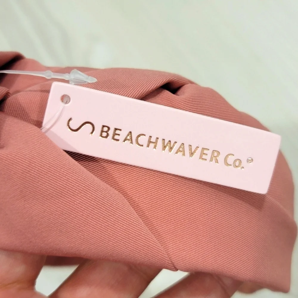The Beachwaver Co. size standard