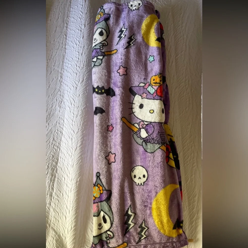 Hello Kitty characters nwt color