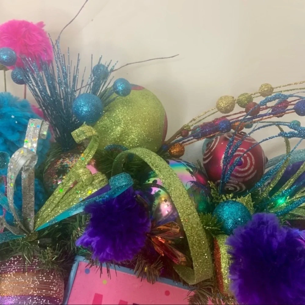 Pen’s Floral Decor fun whimsical
