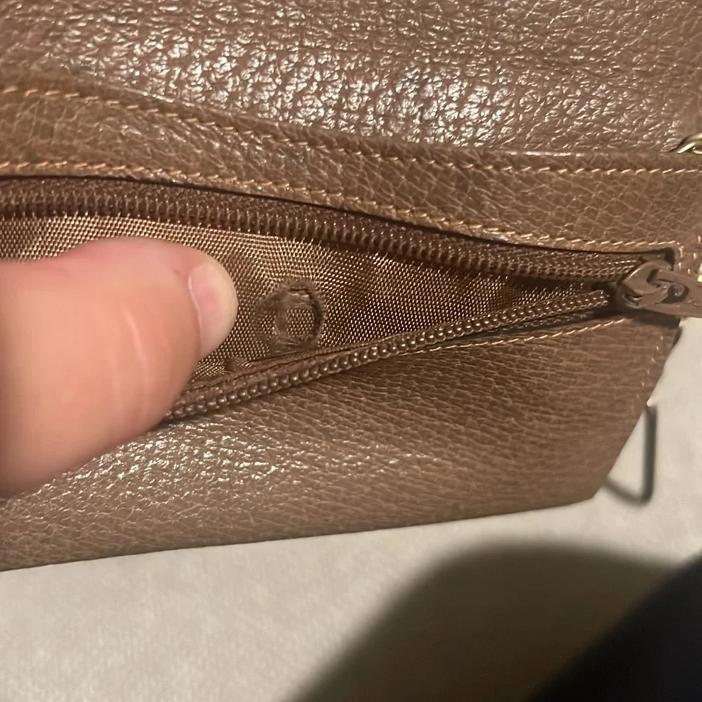 Gucci authentic key