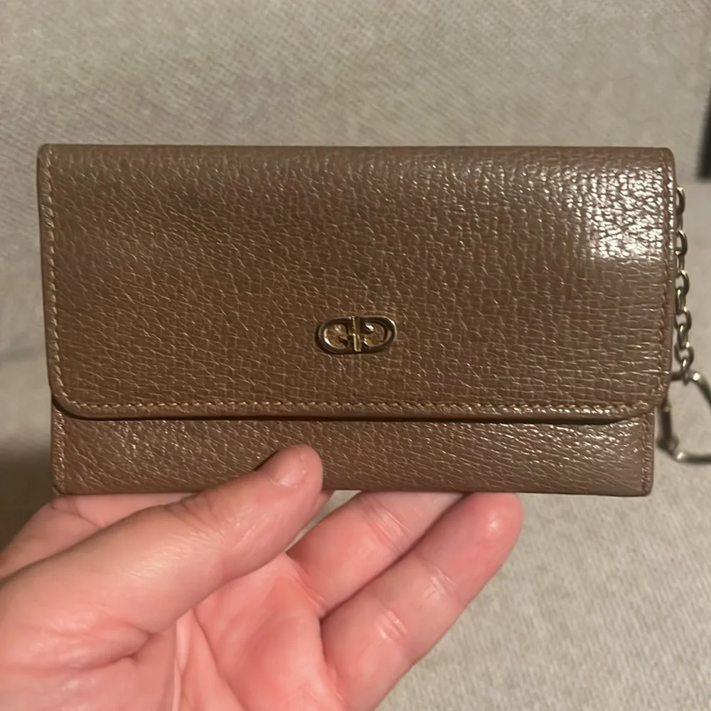 Gucci authentic key