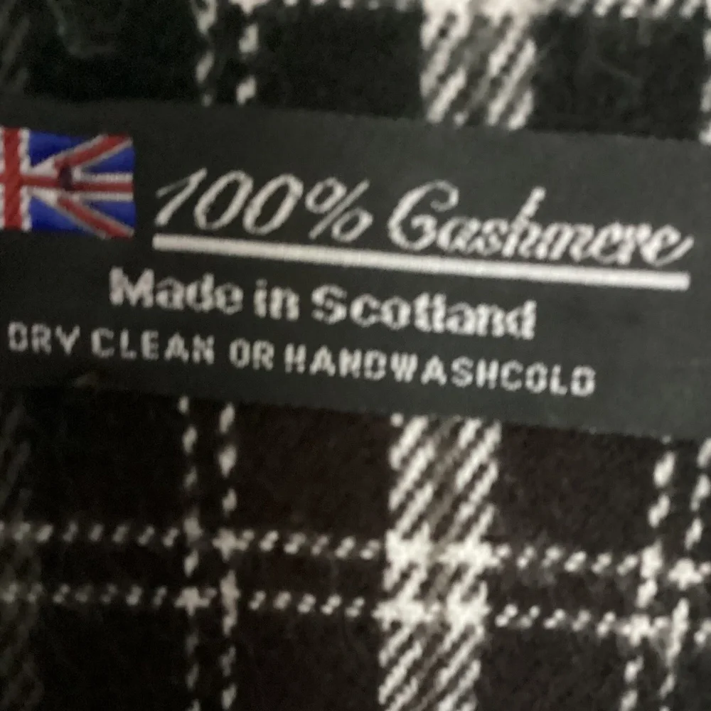 Made In Scotland 100% cashmere