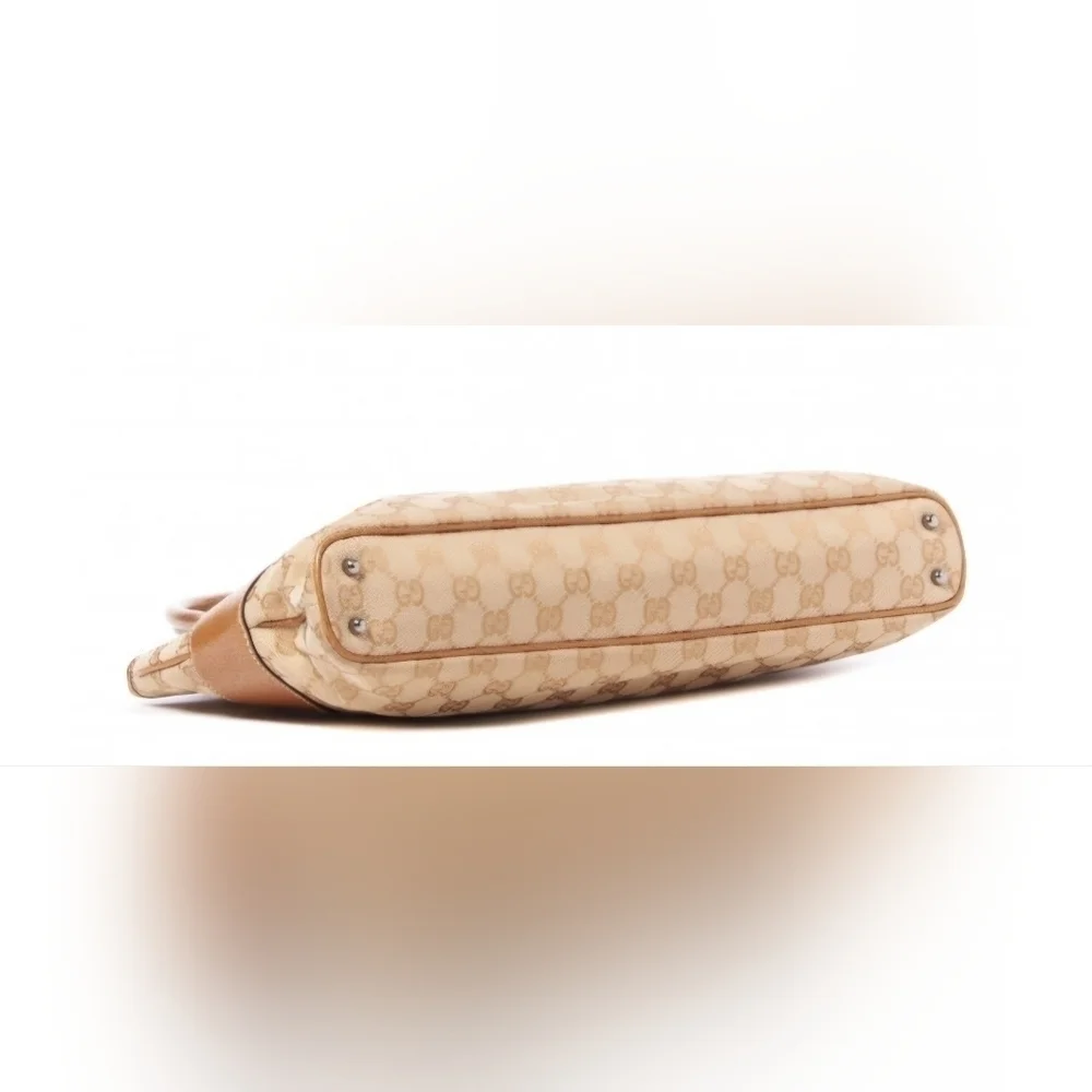 Gucci monogram gg