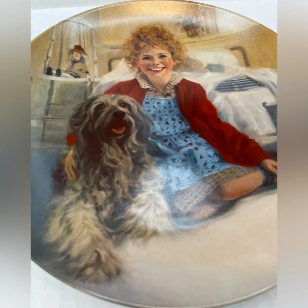 Knowles vintage plate