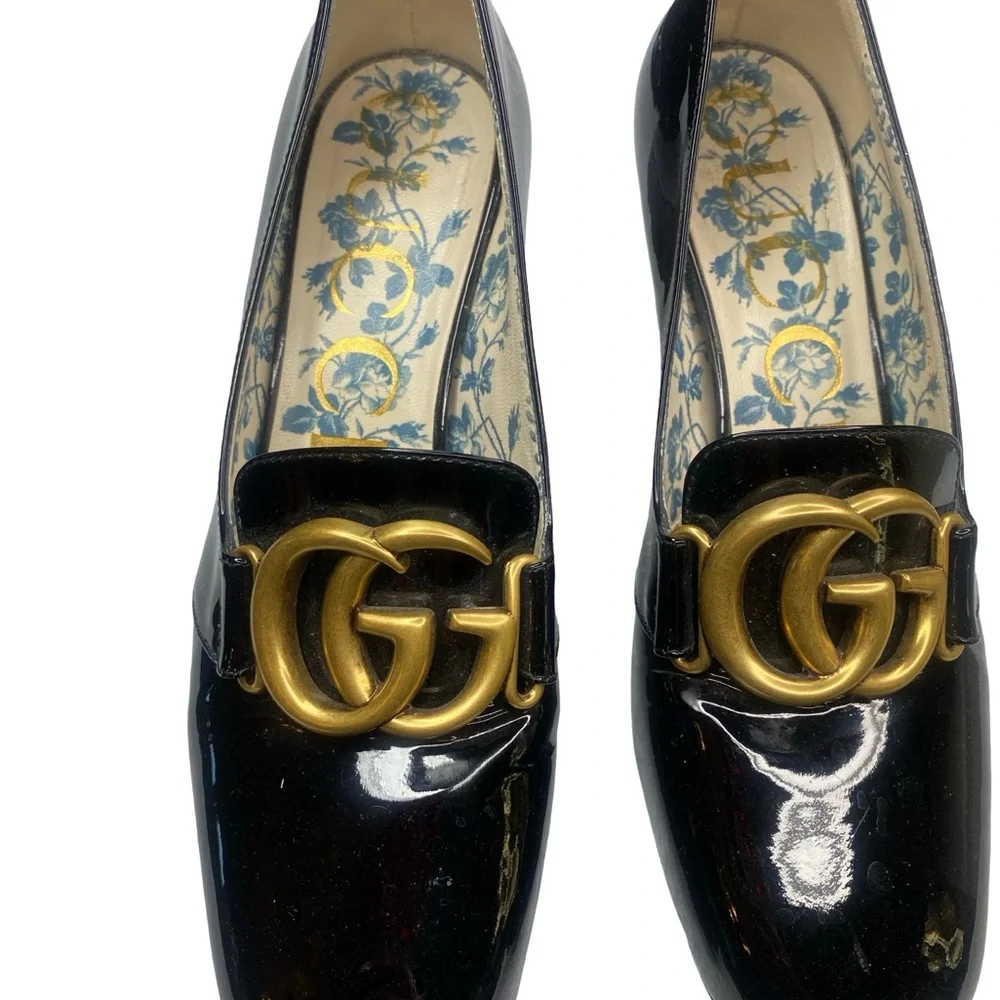 Gucci step out