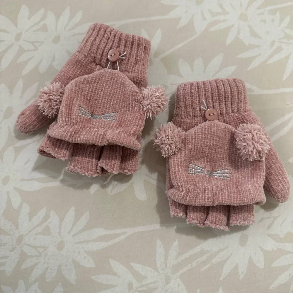Girl Pink Mittens