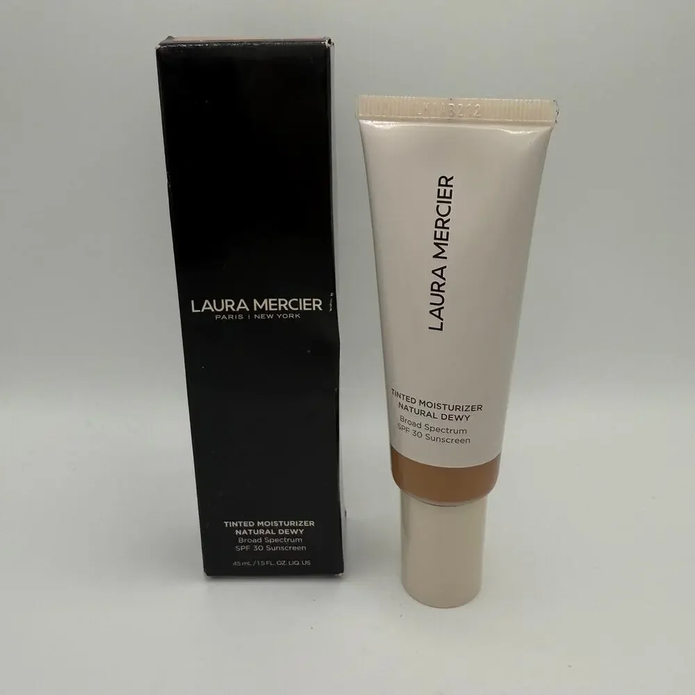 laura mercier