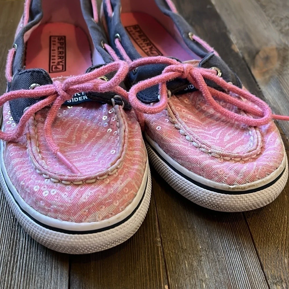 Sperry speedy top