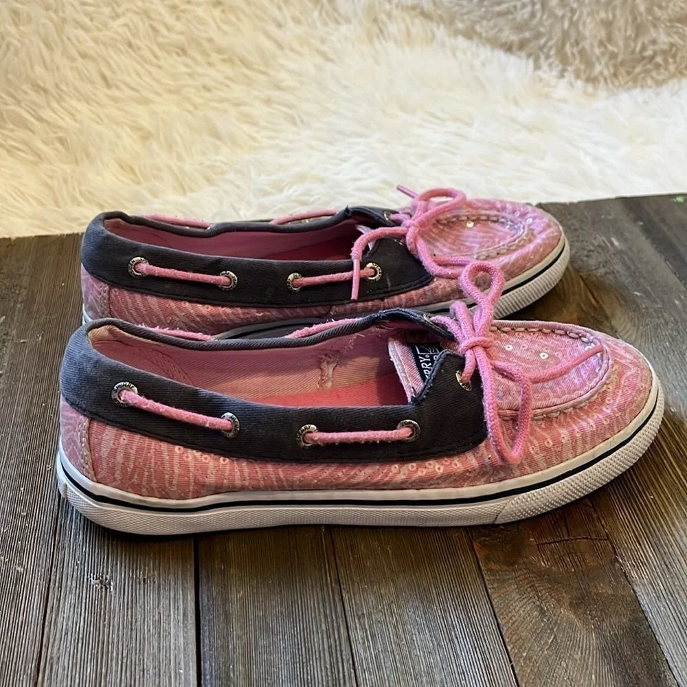 Sperry speedy top