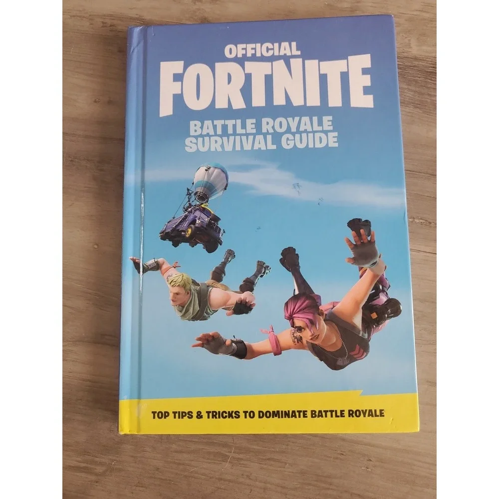 Official Fortnite Battle Royale Survival Guide (May 2019, US Printing) DESC
