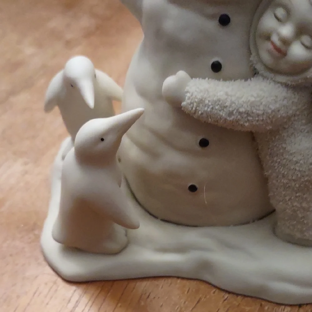 Department 56 delightful snowman