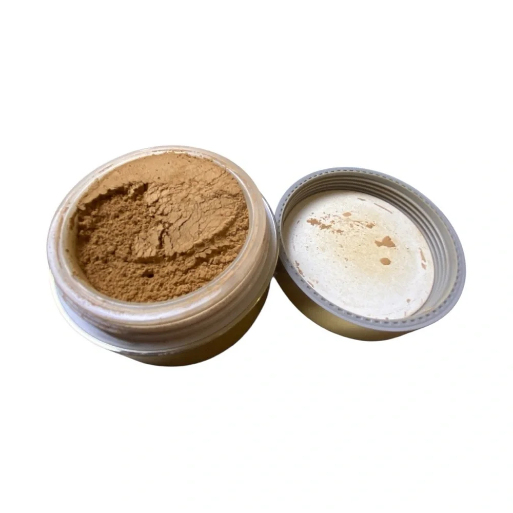 bareMinerals container offers scratches