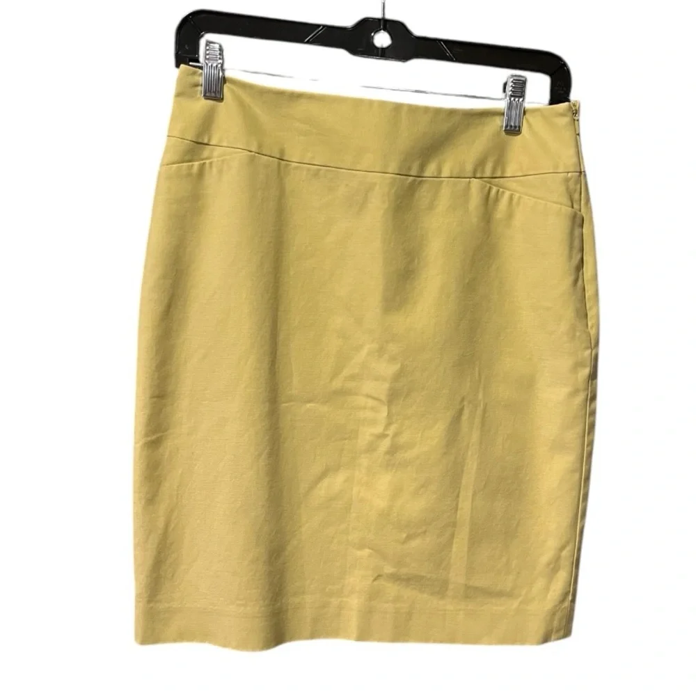 Halogen‎ Nordstrom Pencil Knee Length Skirt Light Green Size 4 Career Casual
