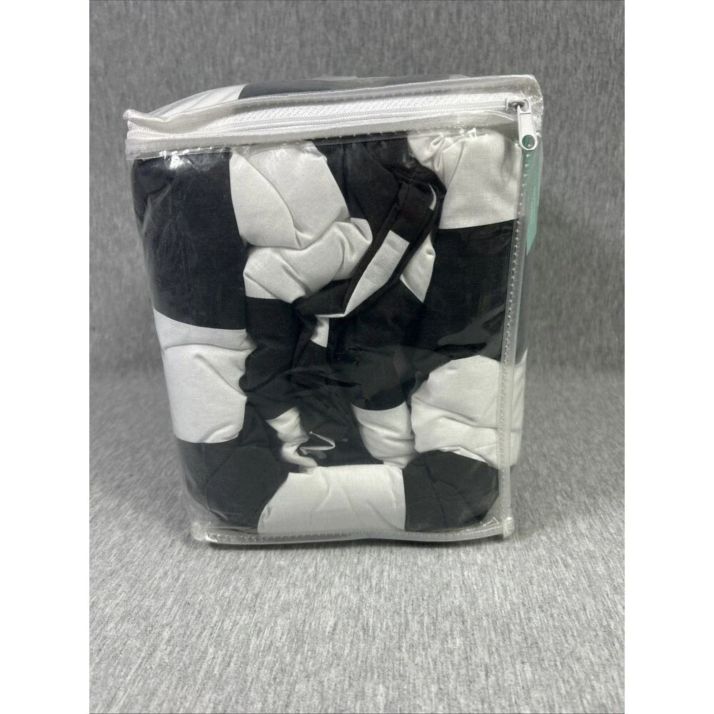 Pillowfort brand new