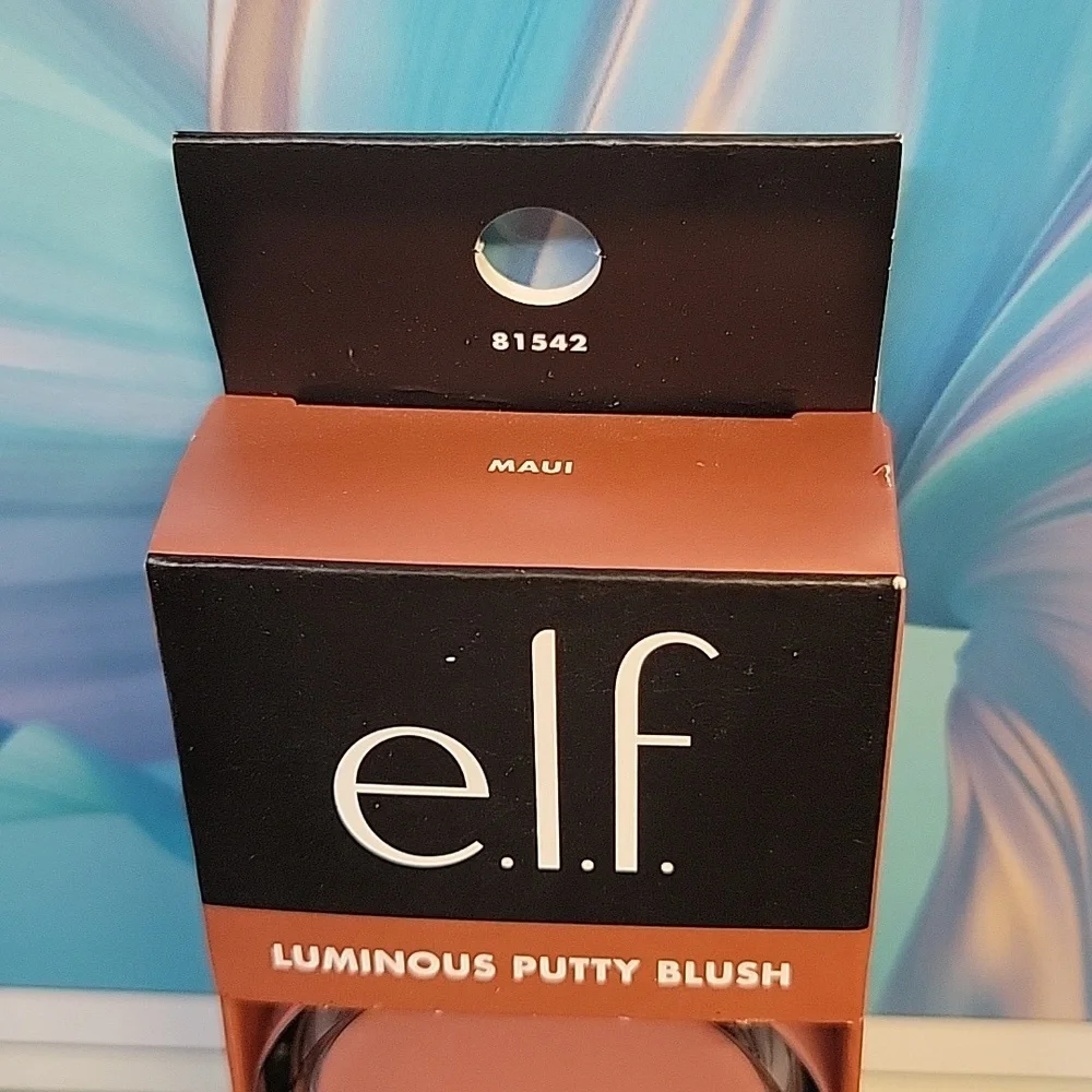 ELF luminous putty