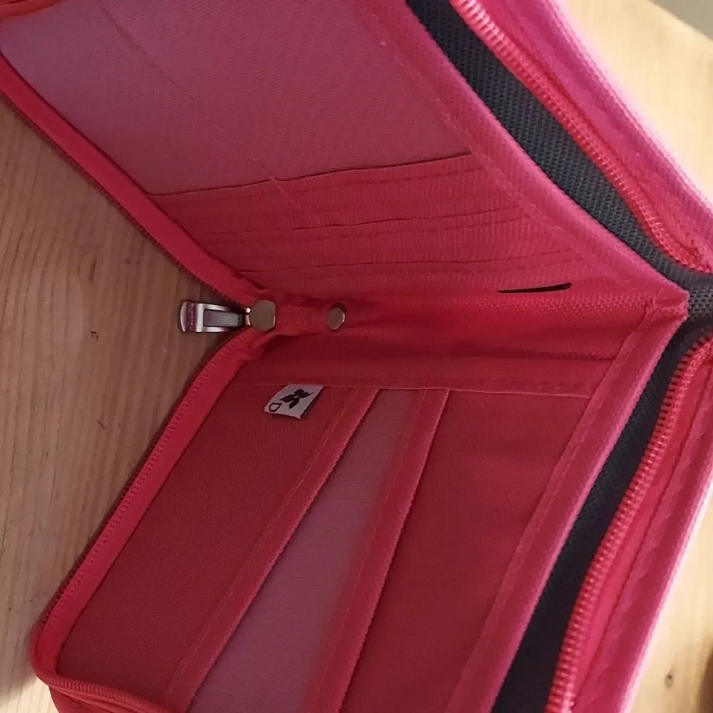 N/A bag shown include