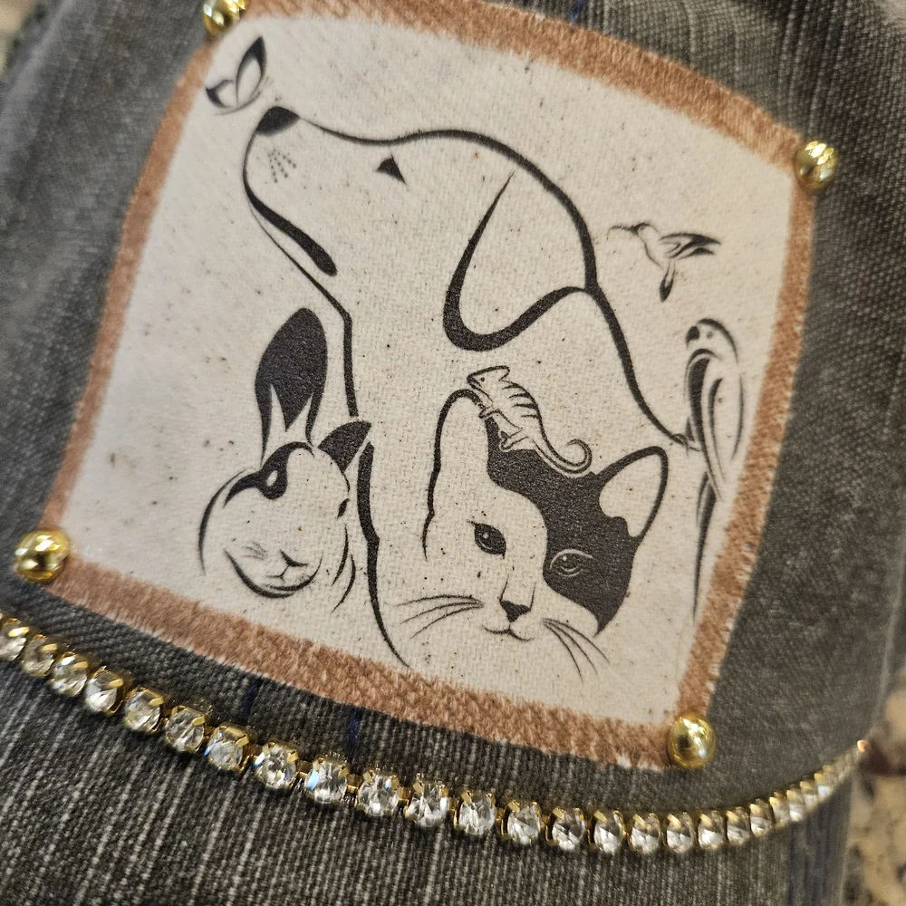 India Boutique Gray Pet Print Cap with Gold Accents