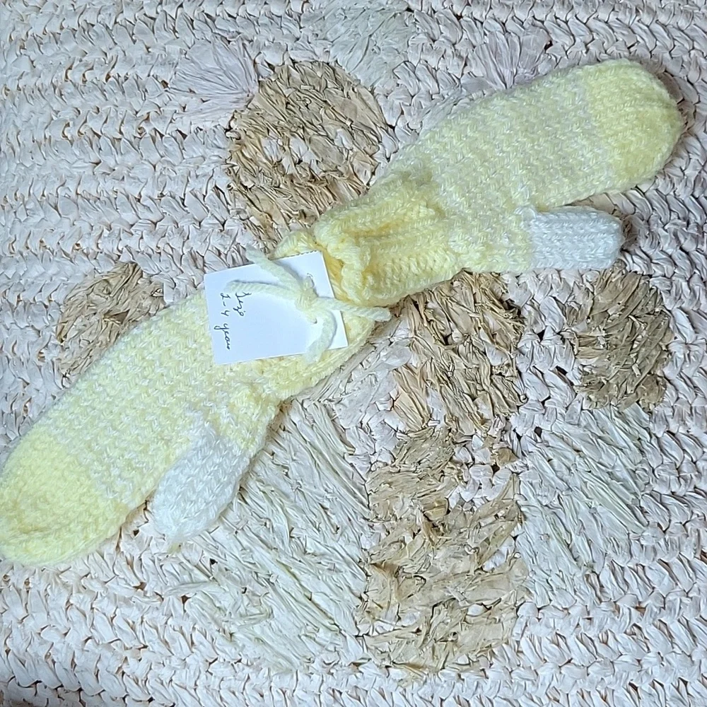 Handmade mittens size