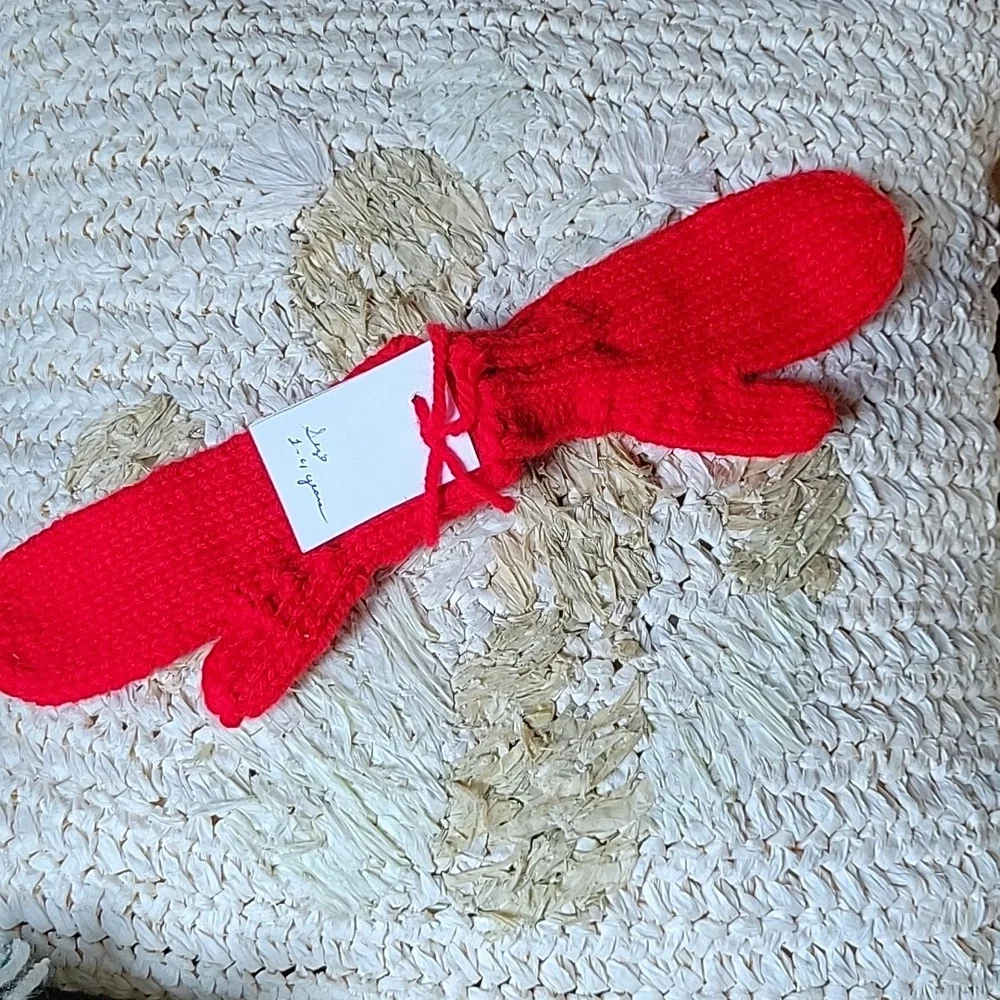 Handmade mittens size