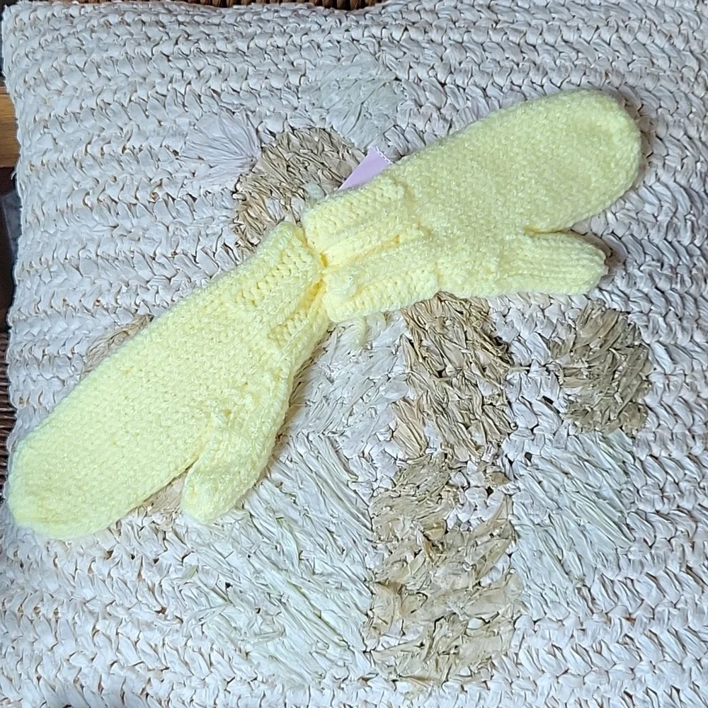 Handmade mittens size