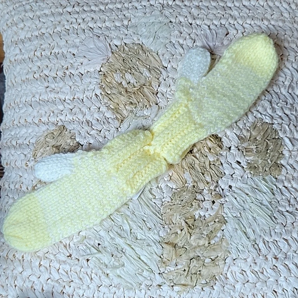 Handmade mittens size