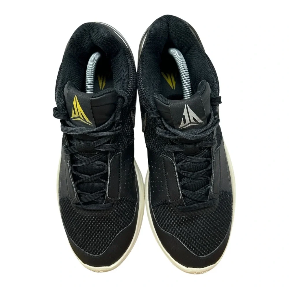 Nike ja fly