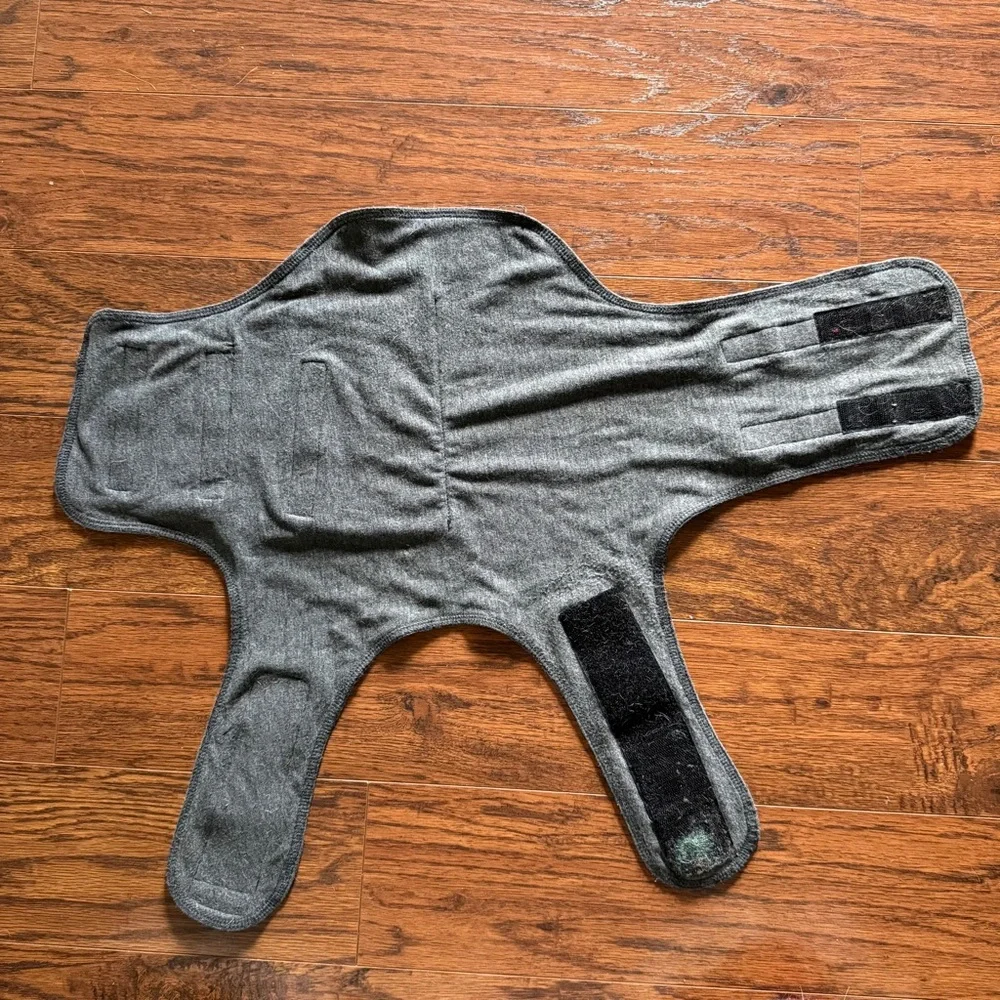 Thundershirt Heather Gray Dog Anxiety Vest Size Small