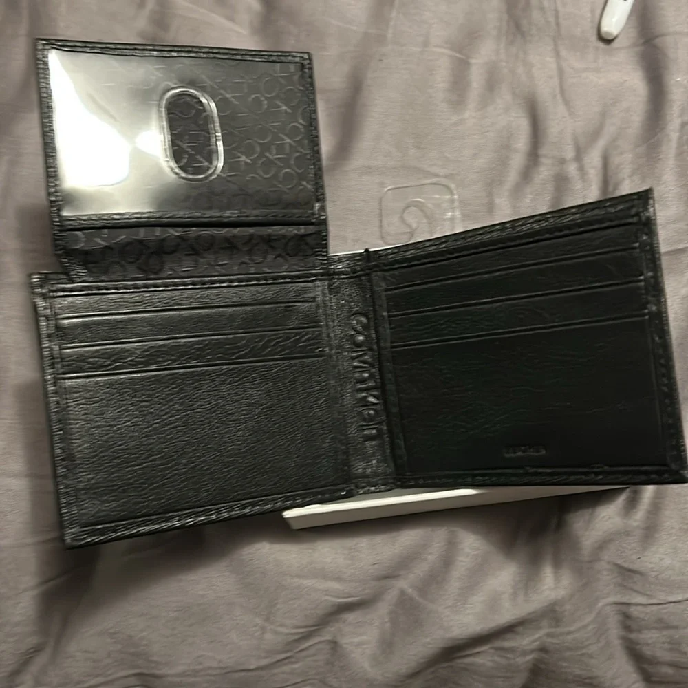 Calvin Klein id bifold