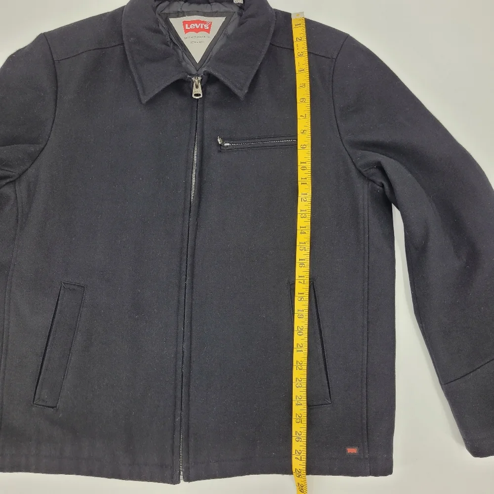 Levis this levi