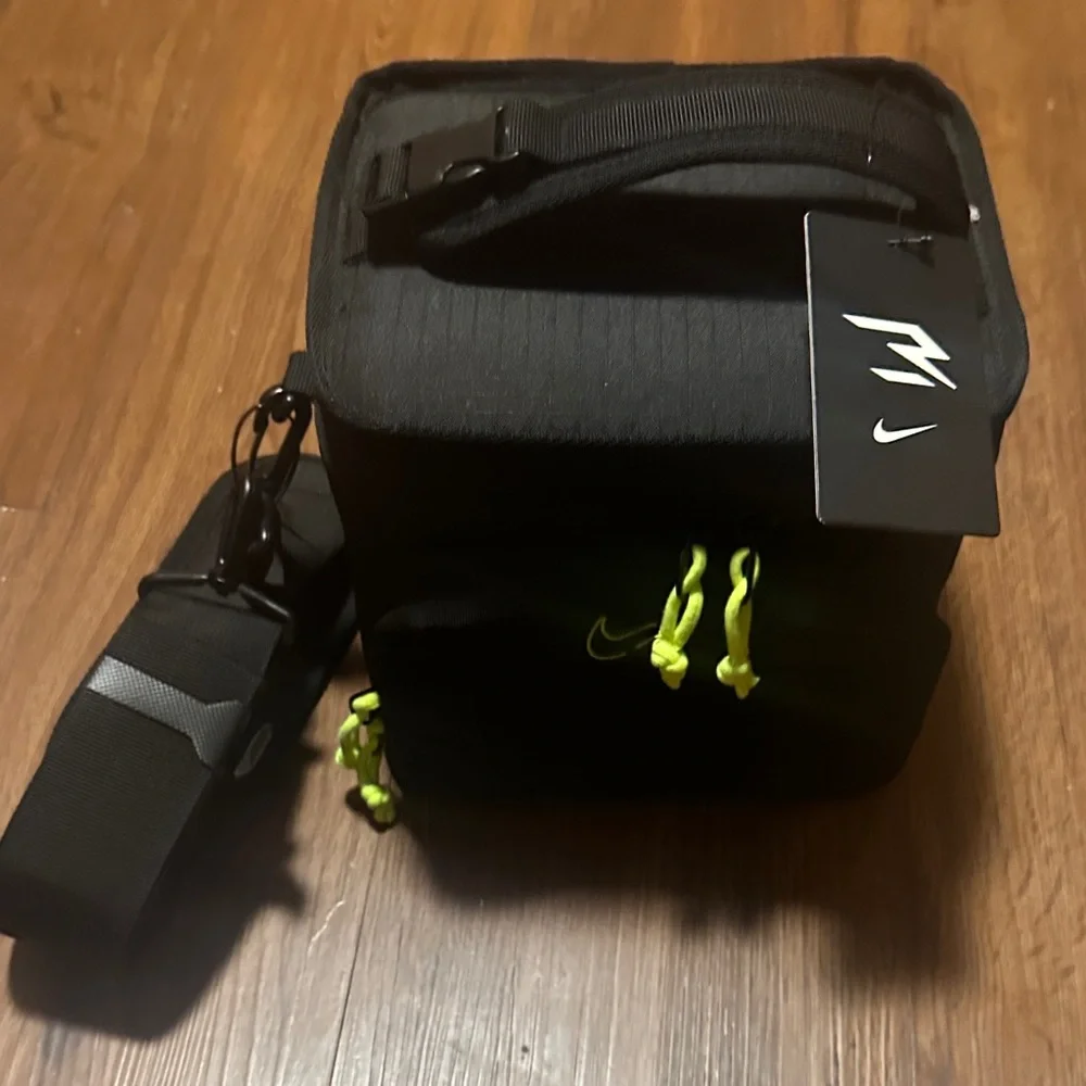 N/A durable black