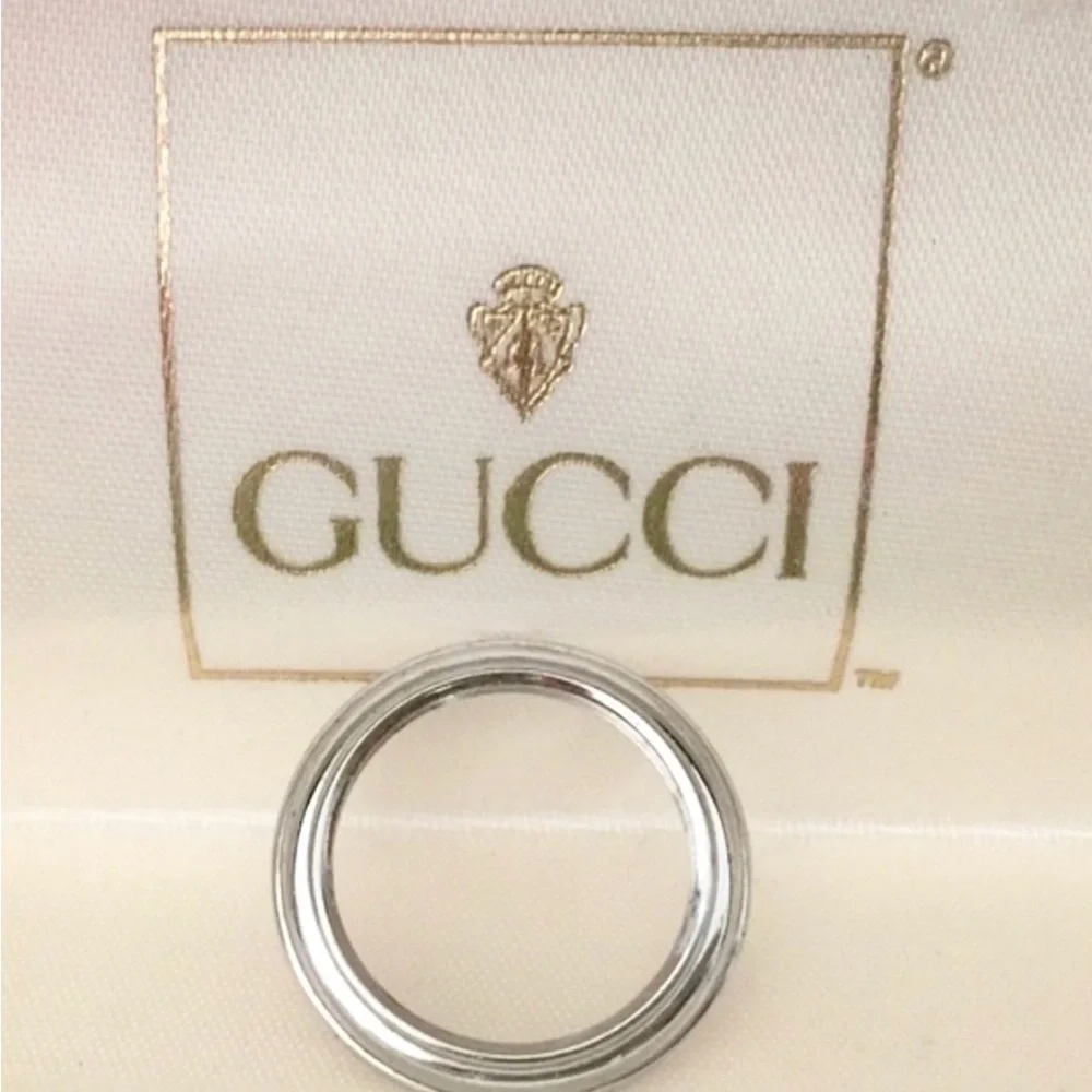 Gucci Silver Metal Bezel “Only