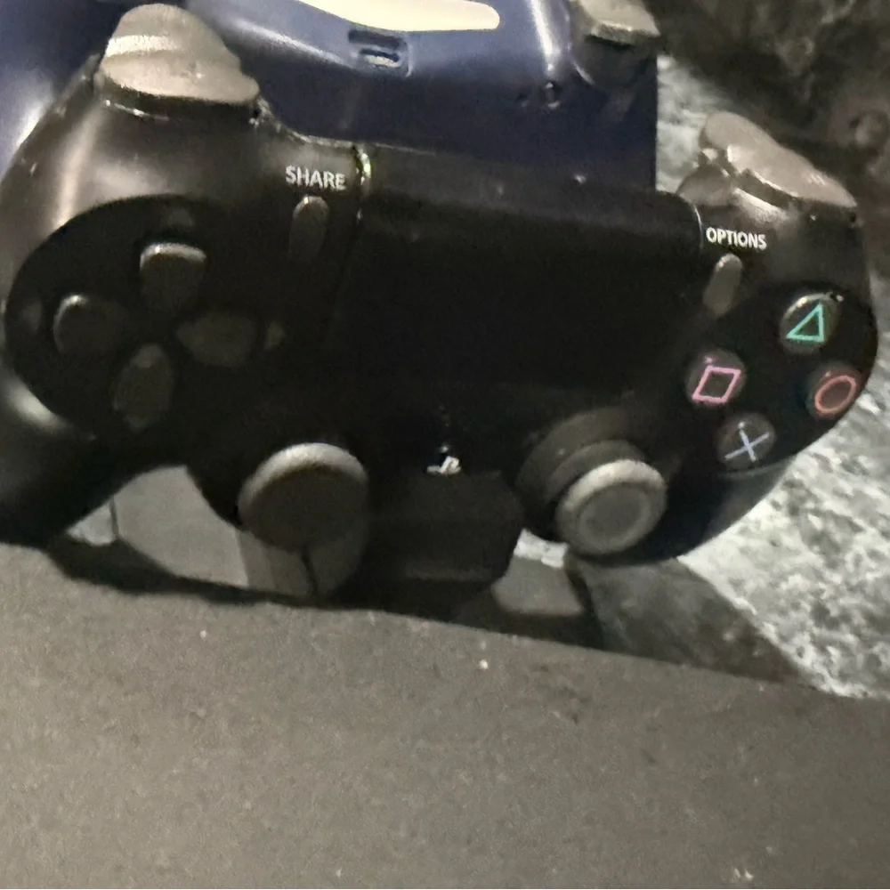 Sony PS 4 Slim Console & 2 Dual shock Controllers with Controller Charging set