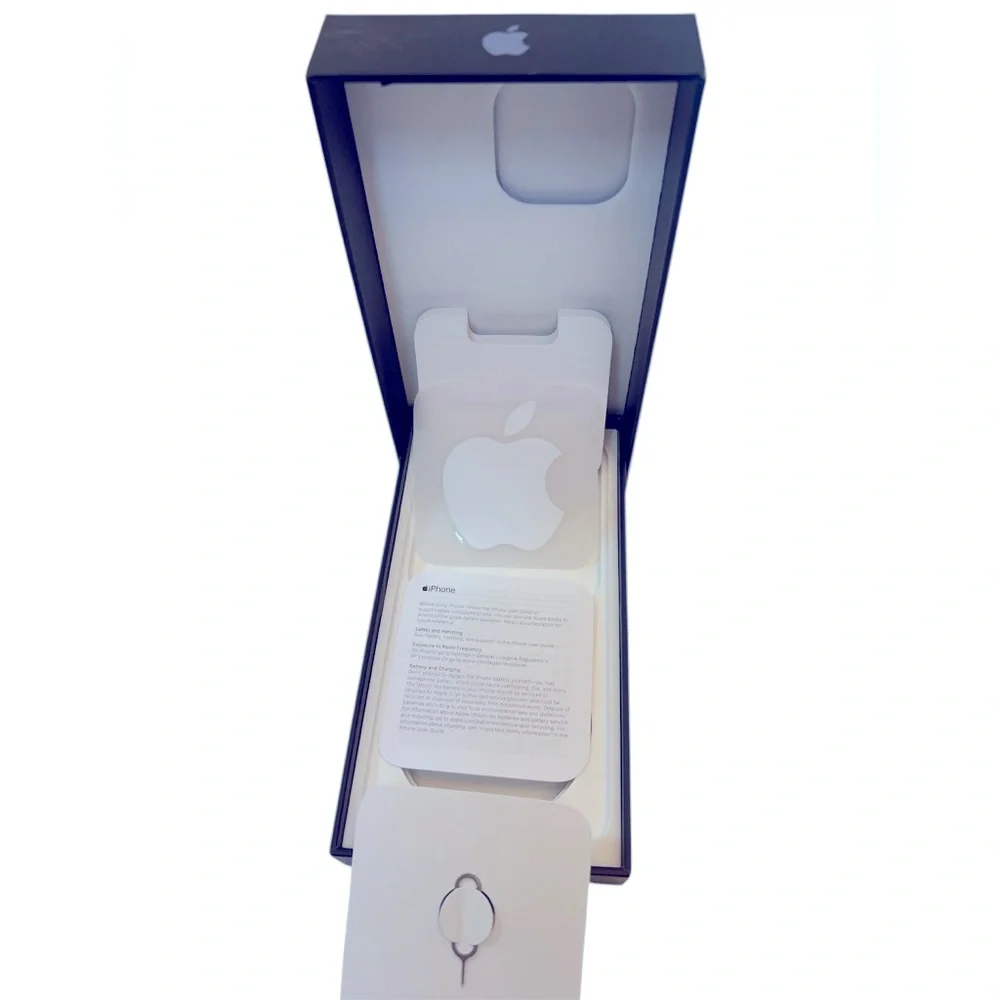 Apple empty boxes
