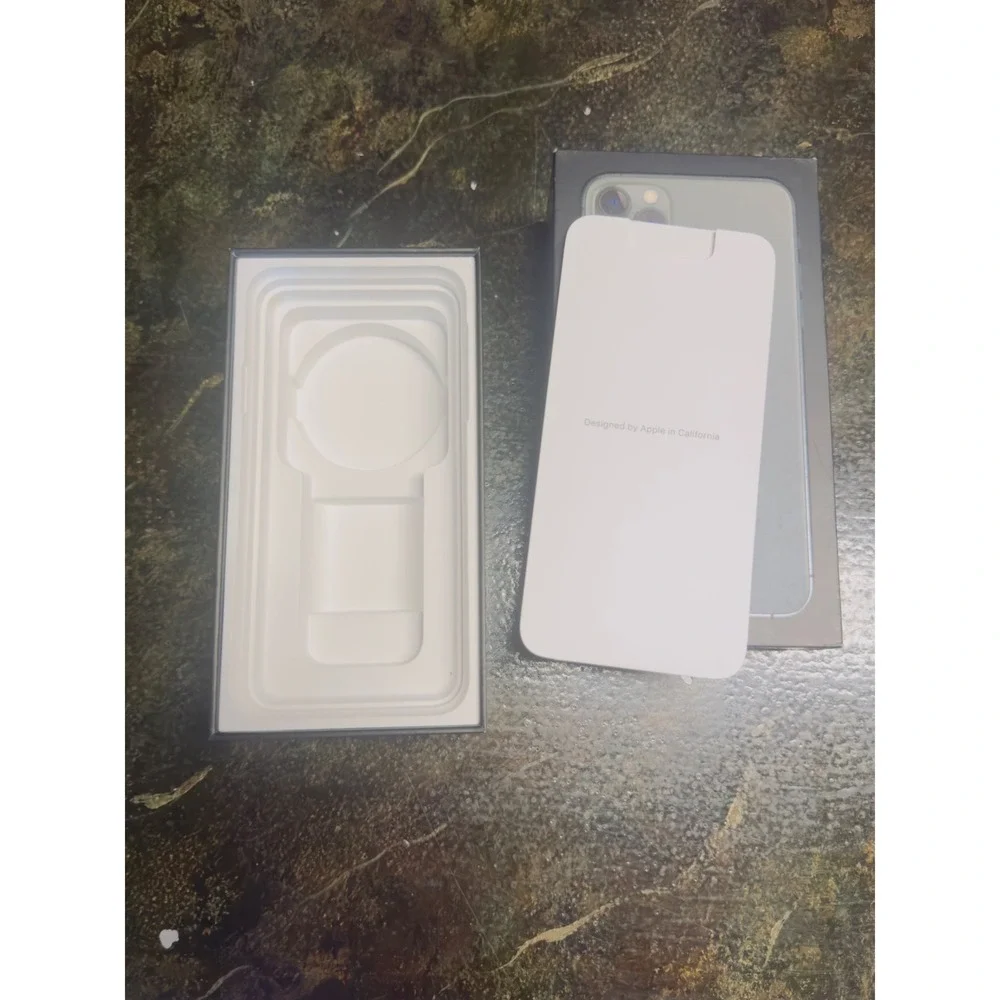Apple this empty