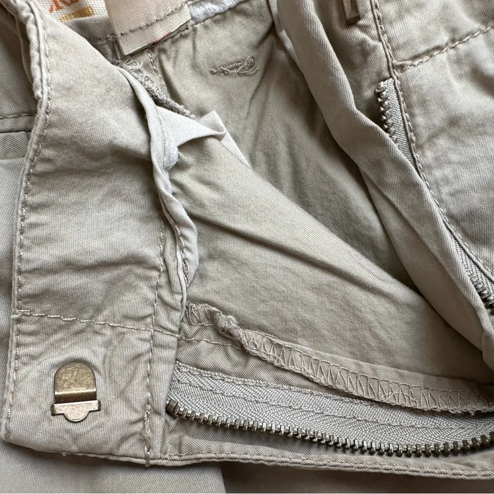 J. Crew NWOT Tan Utility Chino Classic Twill Cotton Roll Up Shorts size 12