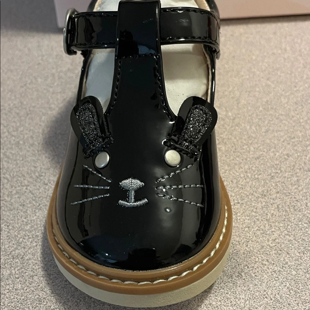 cupcakes & cashmere faux patent
