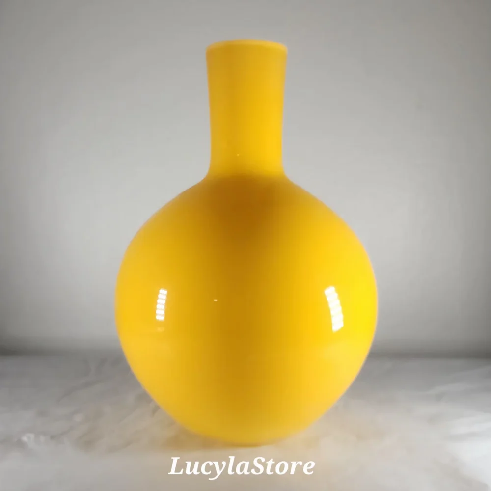 Crate&Barrel add vibrant
